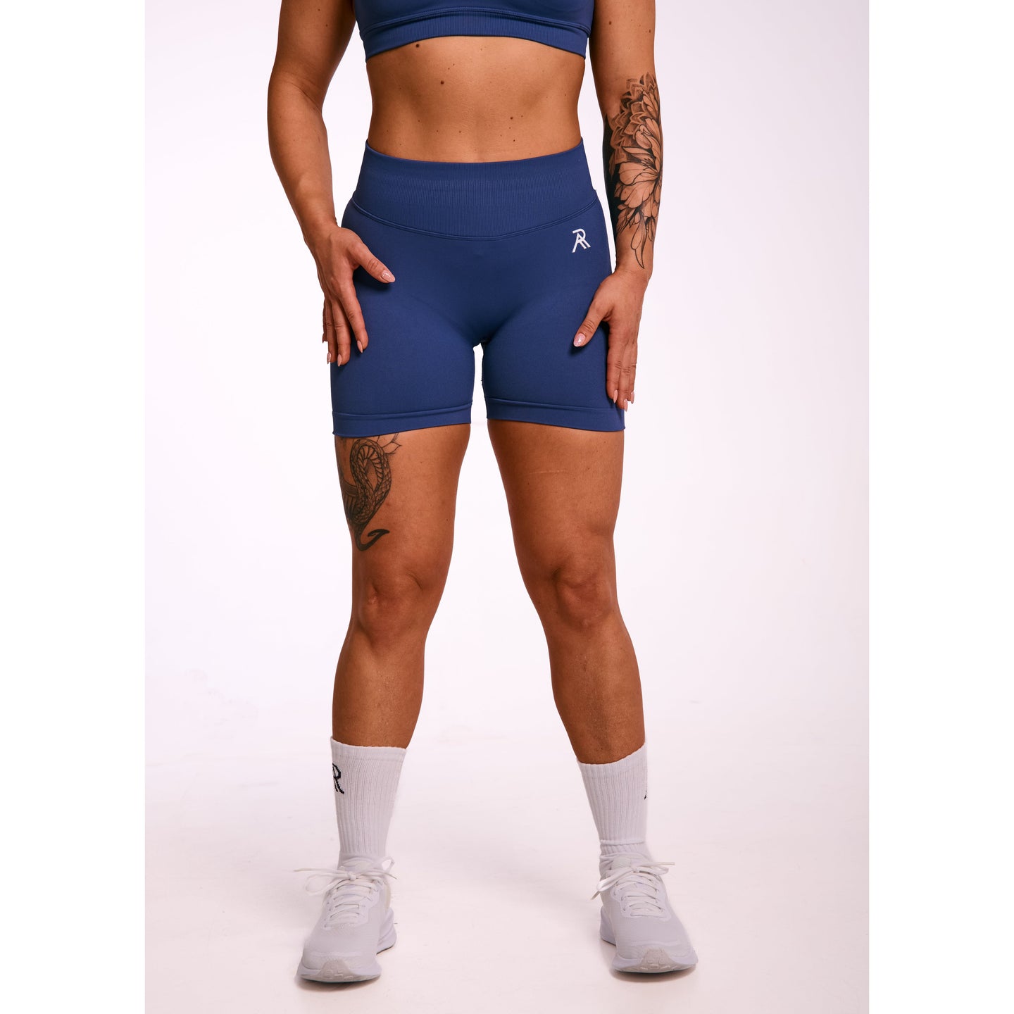 Aura shorts - Deep blue