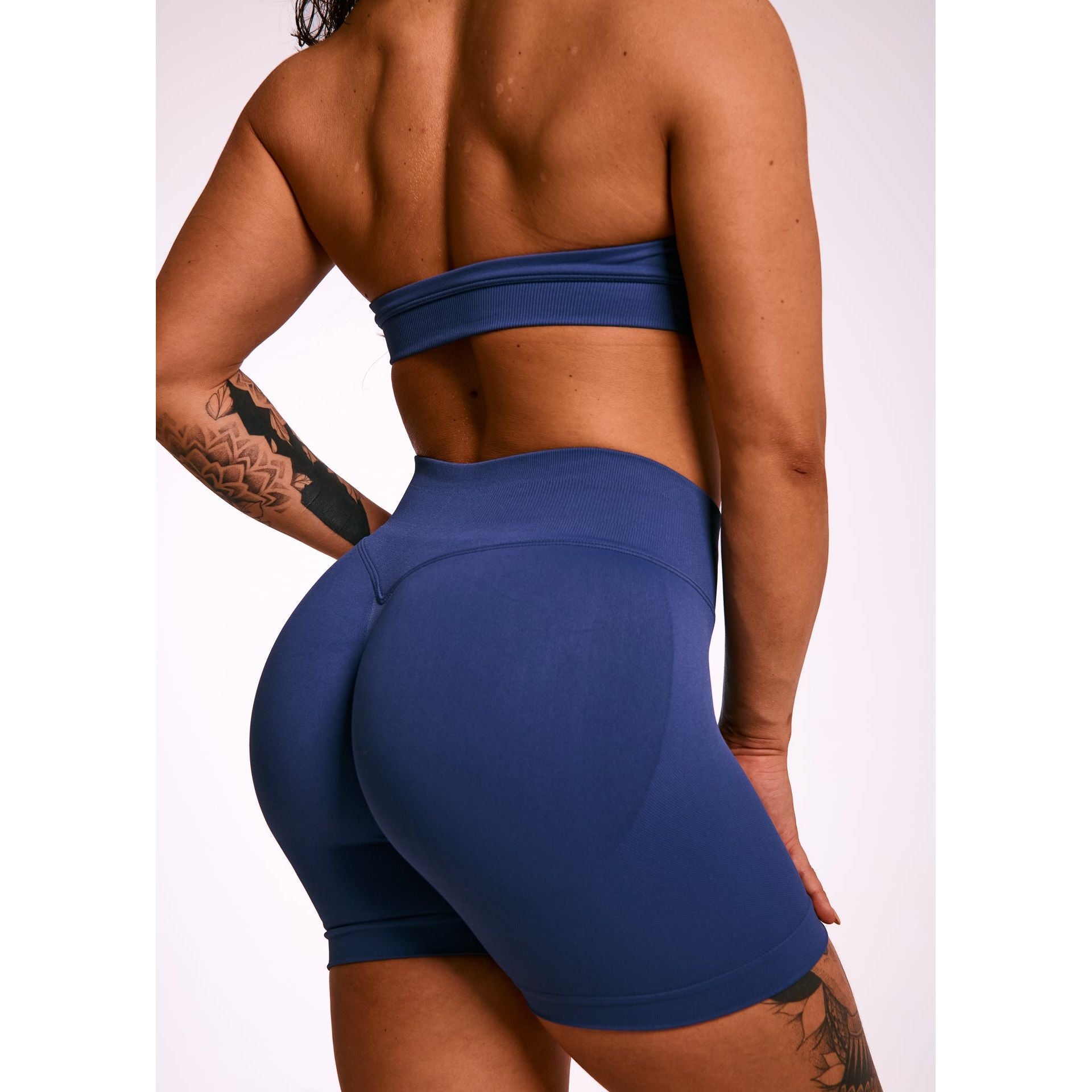Aura shorts - Deep blue